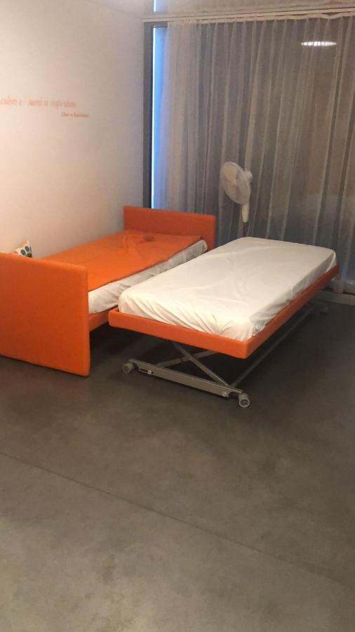 Chromotel Self Check-In Mezzovico Extérieur photo