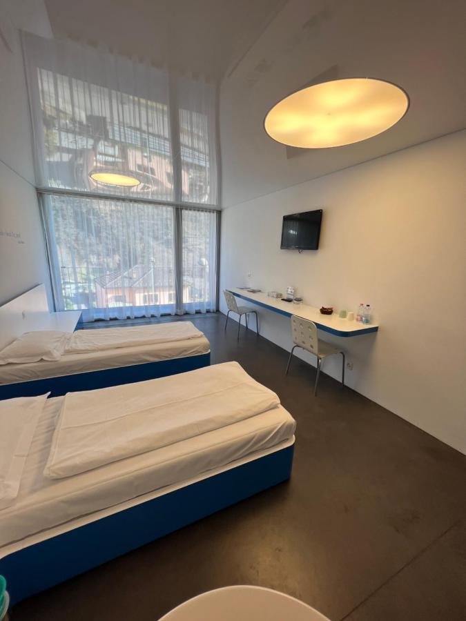 Chromotel Self Check-In Mezzovico Extérieur photo
