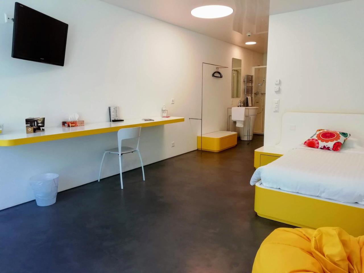 Chromotel Self Check-In Mezzovico Extérieur photo